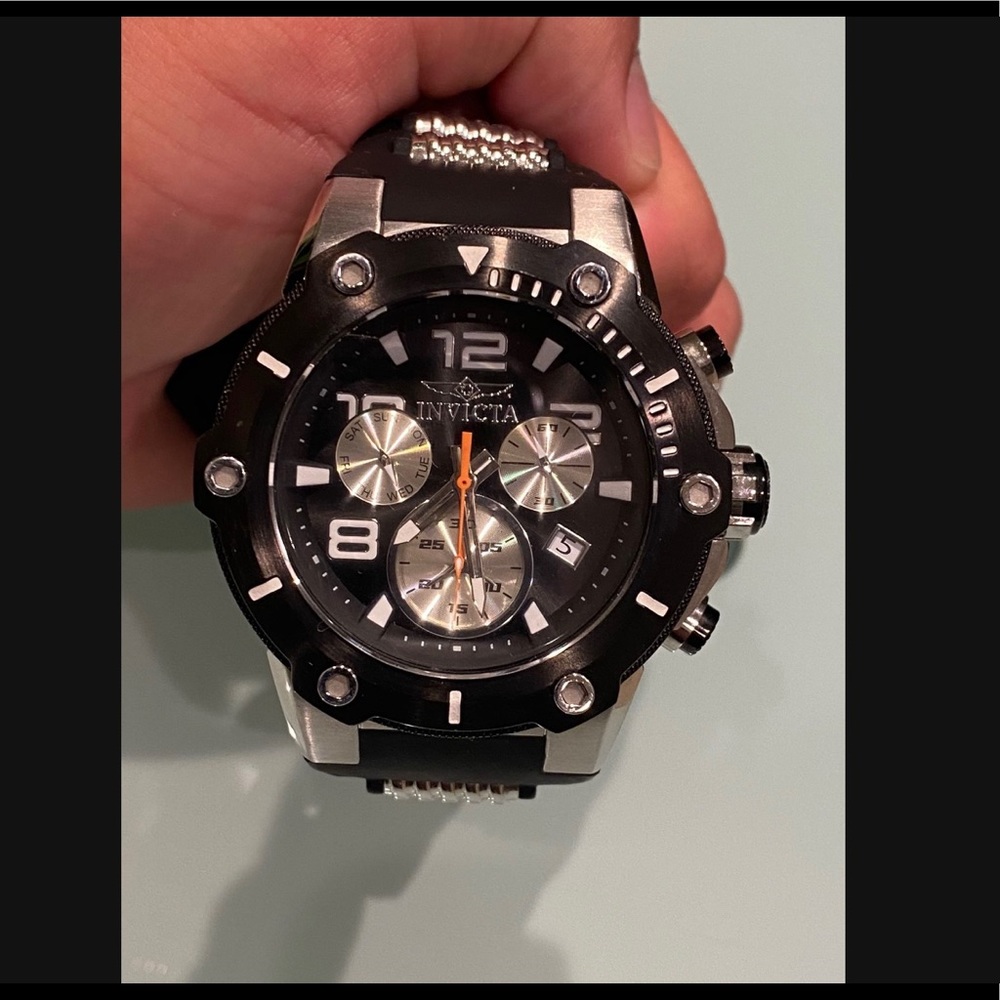 Men’s Invicta Speedway Chronograph Watch